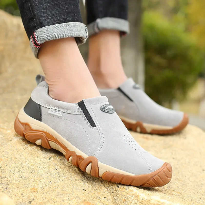 2021 High Quality Brand Men Shoes Leather Loafers Shoes Breathable Spring Autumn Casual Shoes Outdoor Non Slip Men Sneakers