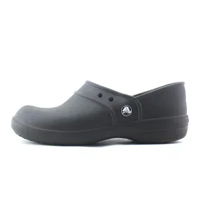 CROCS  ON THE CLOCK