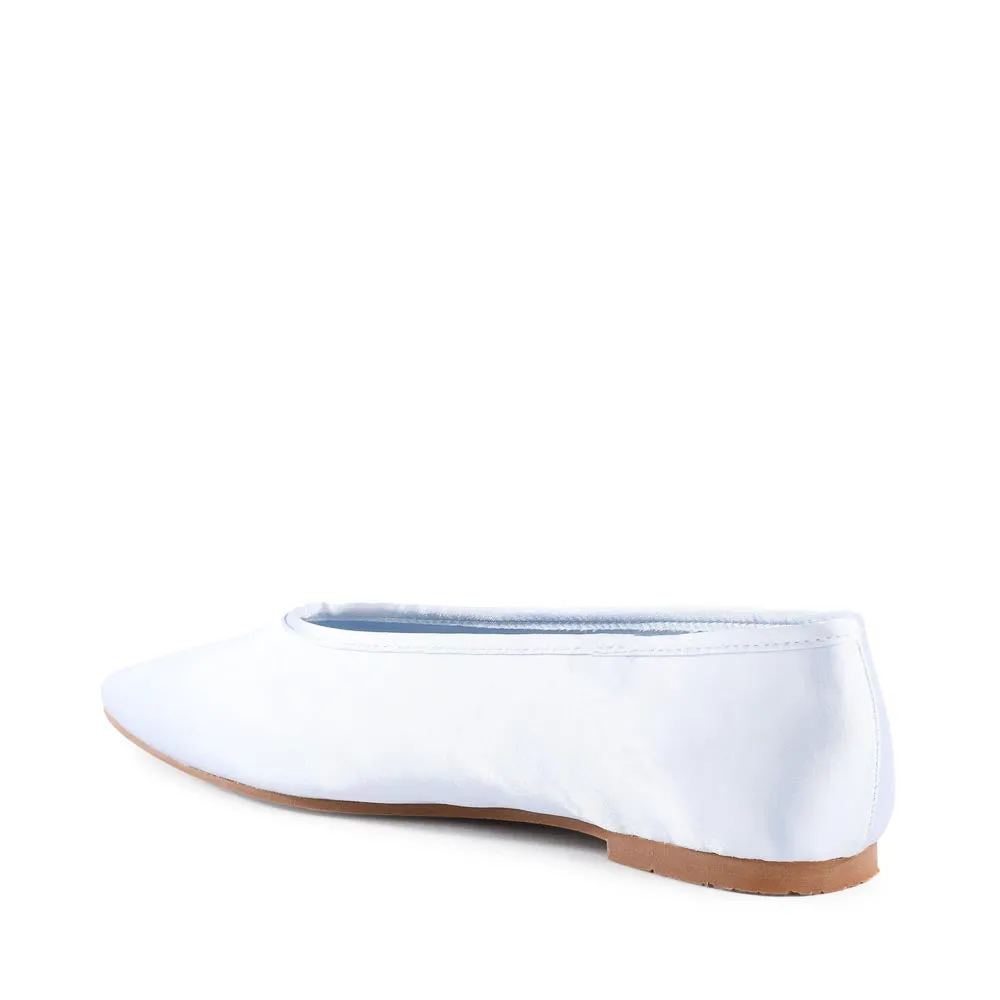 Georgette Flat
