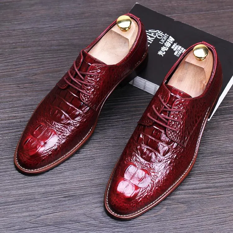 Men's pointed leather shoes Business dress Men's shoes lace