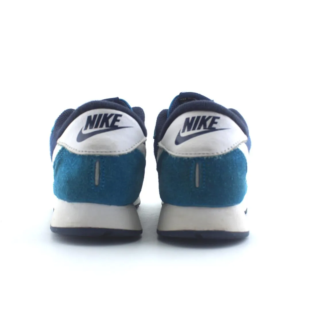 NIKE MD VALIANT