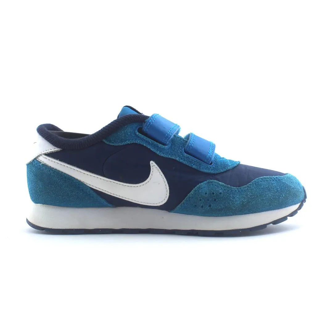 NIKE MD VALIANT