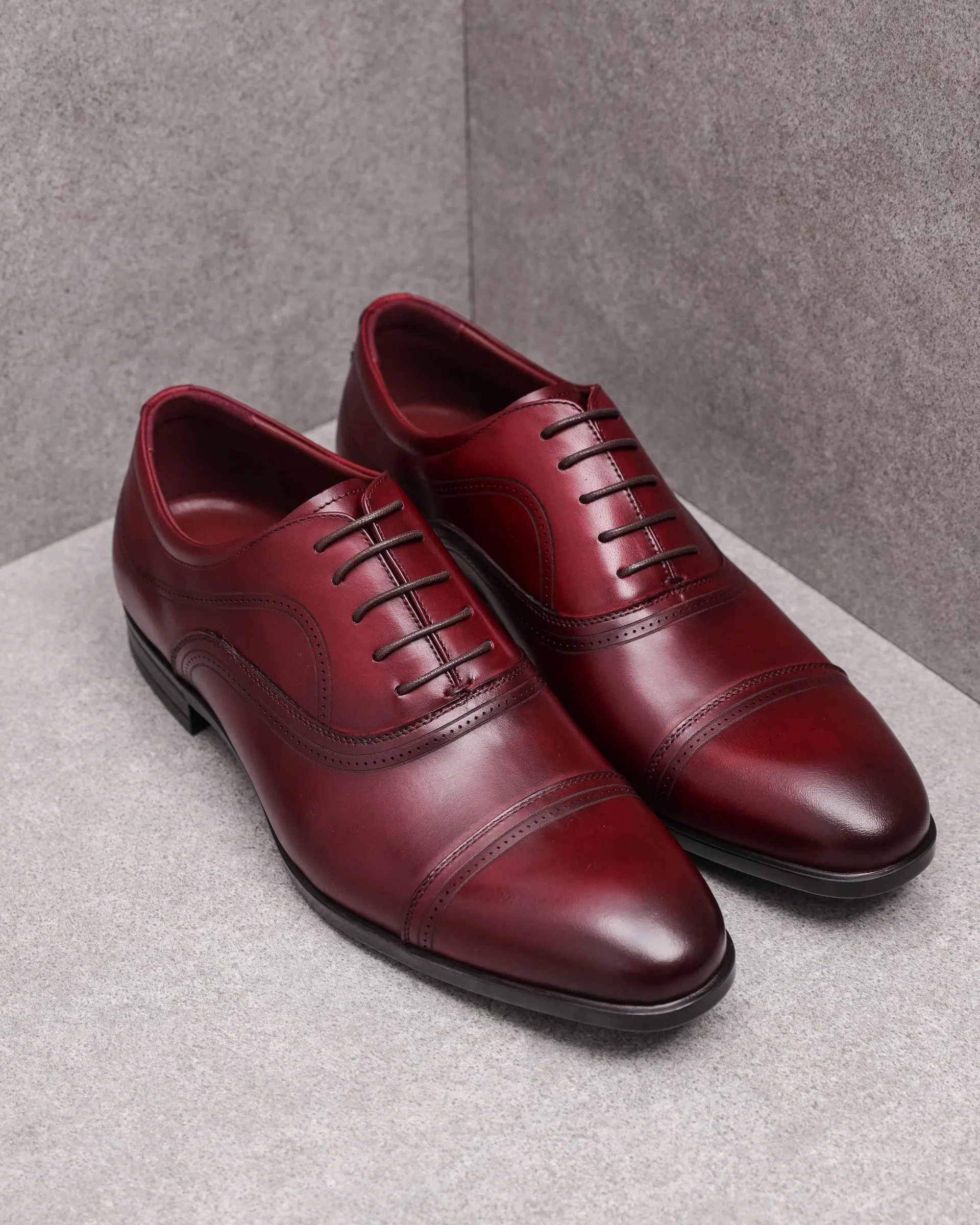 Tomaz HF030 Men's Cap Toe Oxford